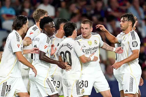سجل هدفه الأول مع الملكي.. ماستانتونو يكتب رقماً تاريخياً مع ريال مدريد (فيديو)